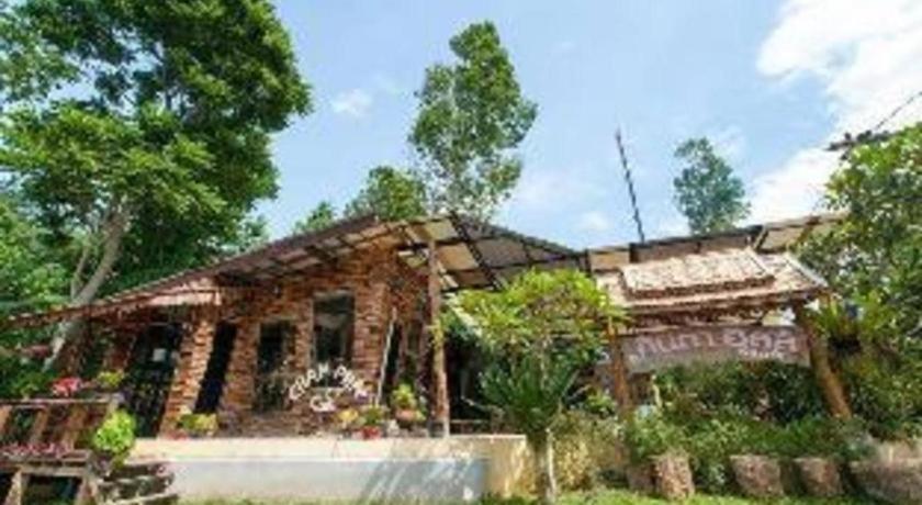 Kanta Hill Resort Nakhon Si Thammarat Eksteriør bilde